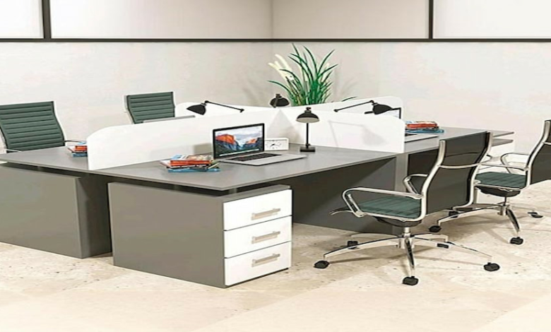 میز کار گروهی بخرم یا میز تکی؟ مقایسه تخصصی مزایا و معایب